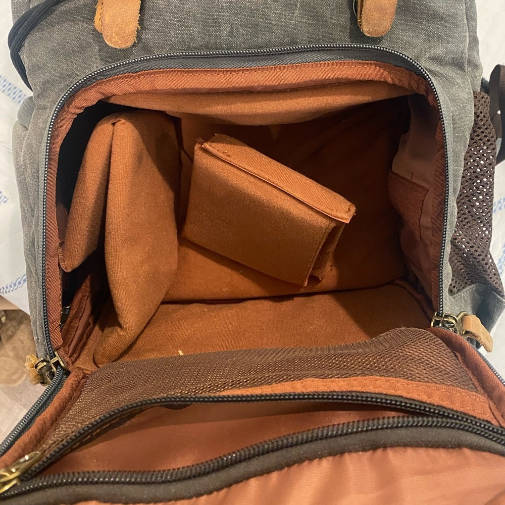 DSLR Camera Bag - Picture 8 of 11